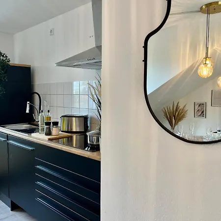 Apartment Design Apartment, Kueche, Smart-tv, Wlan